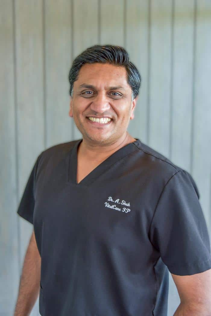 Vitalcare – amar shah md-4-blurred-3 Vitalcare amar shah md 4 blurred 3